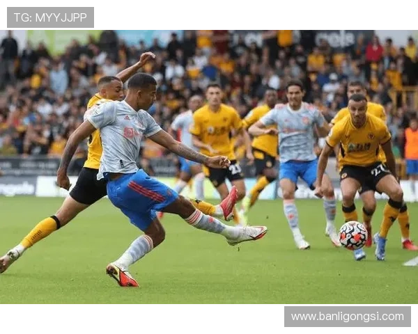 埃弗顿进攻端表现稳健，近期比赛持续提升