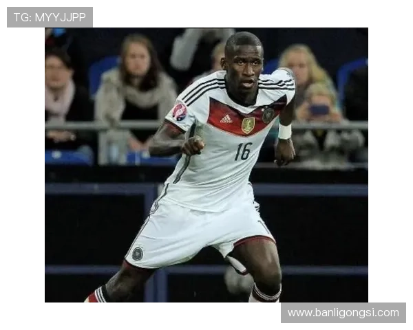 安东尼奥·吕迪格对比范戴克：力量型与控制型中卫差异