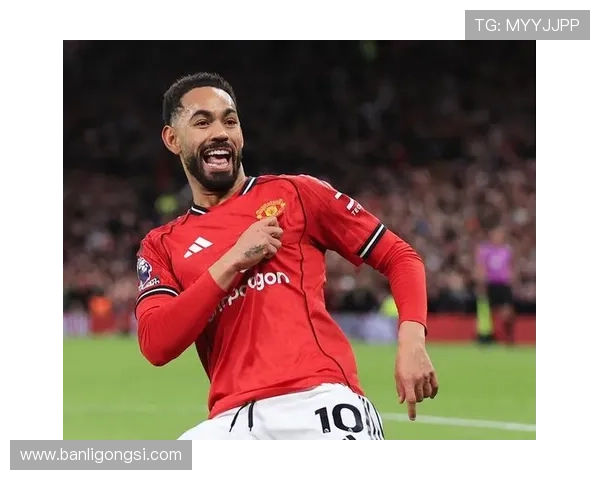 曼联排名回升背后,结构性问题是否仍制约球队长期表现? 曼联排名回升背后,结构性问题是否仍制约球队长期表现?